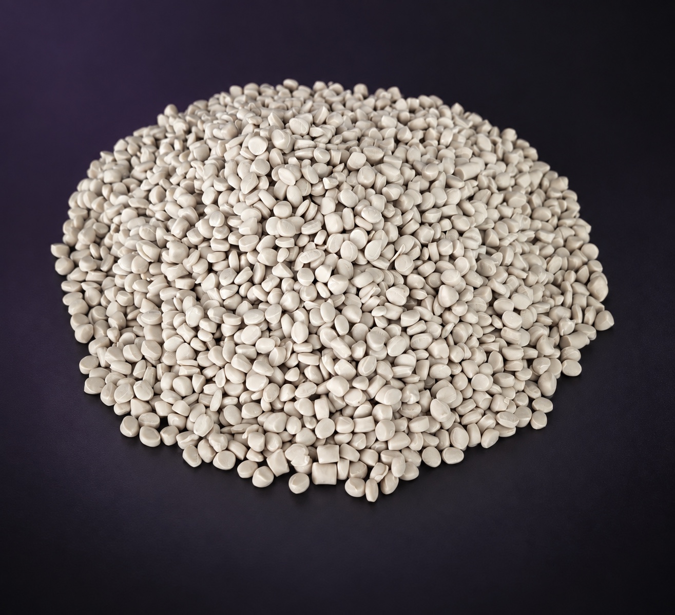 PolyCompounder PC-PCC80 material